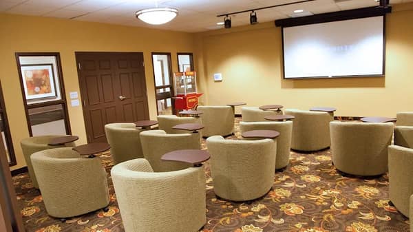 Chartwell Westmount Retirement Residence — photo 2