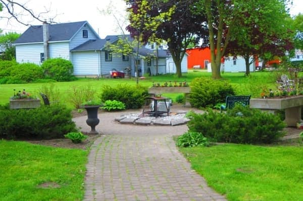 Queensway Long Term Care Home — photo 2